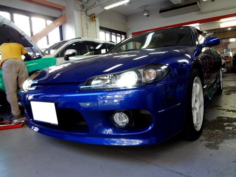 名車s15シルビアにclifford カーセキュリティ 自動車盗難 車上荒らし対策のミラージュオートアラーム