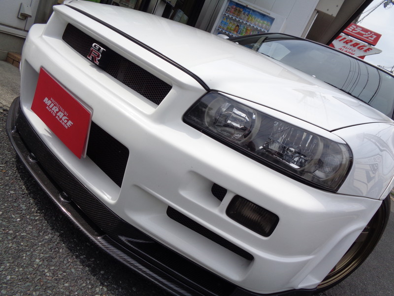 希少パーツだらけ!? 国産スポーツカーの王様！ NISSAN スカイラインGT-R。