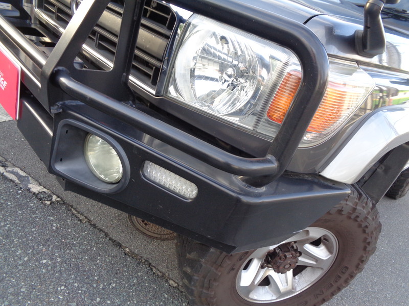 1年限定!?ランドクルーザー70バン 30周年特別仕様車。