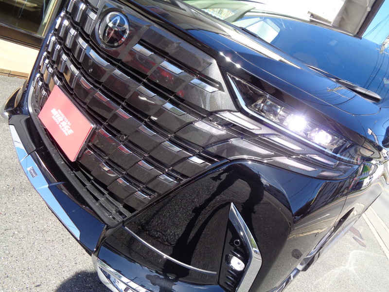 ただの移動手段じゃない。アルファード エグゼクティブラウンジ。